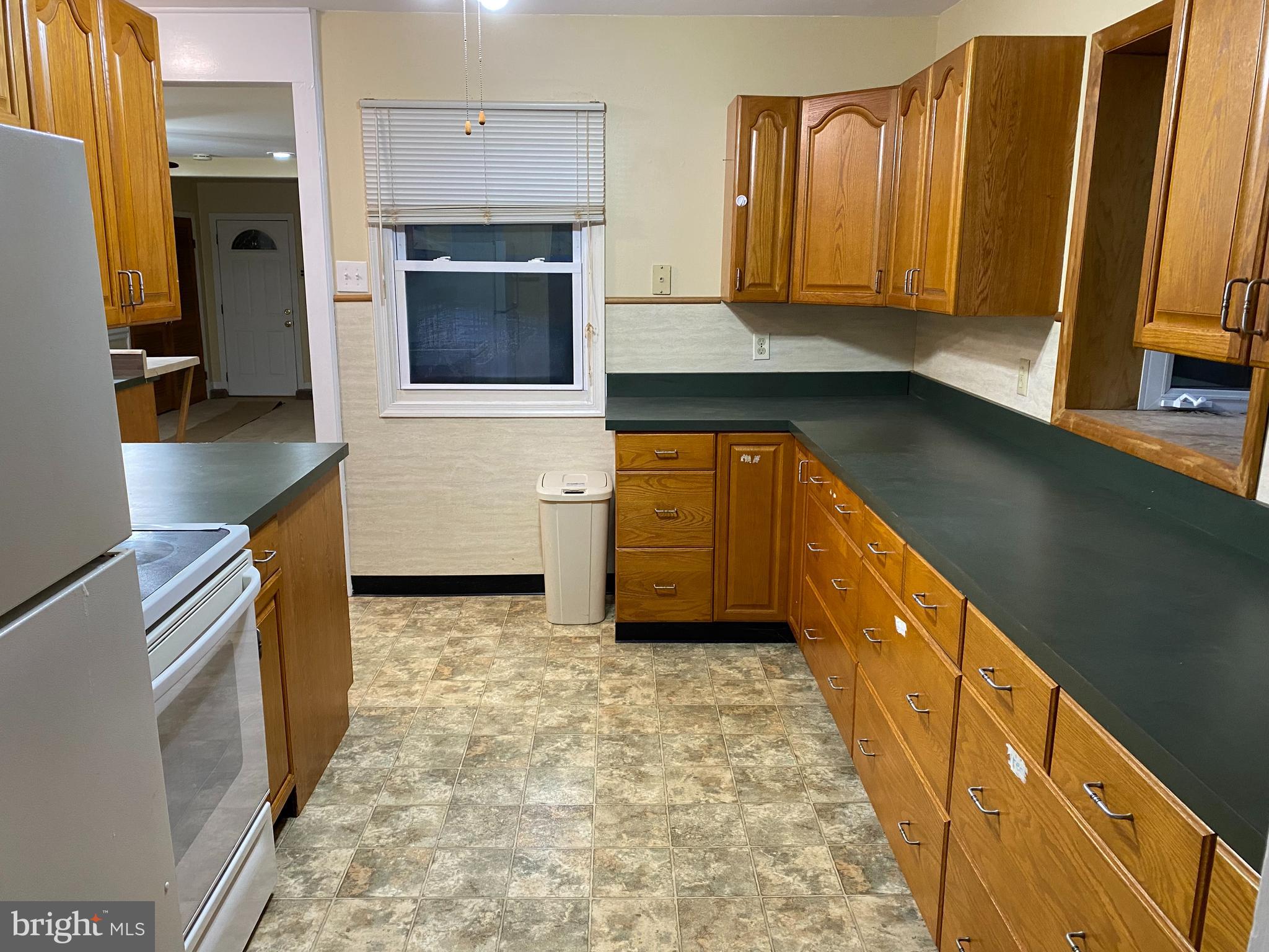 151 Gable Road Paoli, PA 19301 - Photo 3 of 10 Kitchen