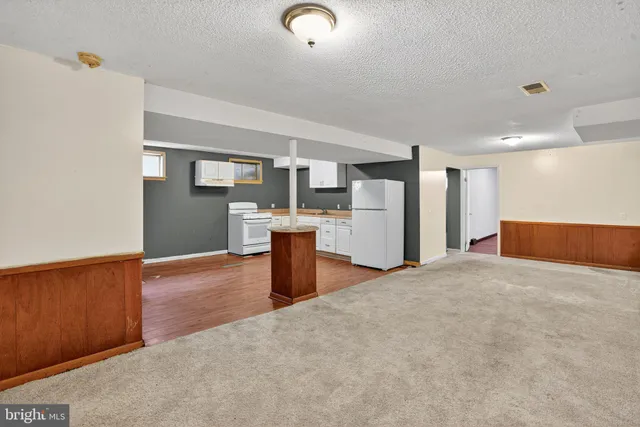 $419,990 | 7902 Oland Court, Hyattsville, MD 20784