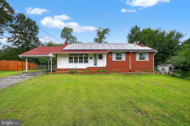 $419,990 | 7902 Oland Court, Hyattsville, MD 20784