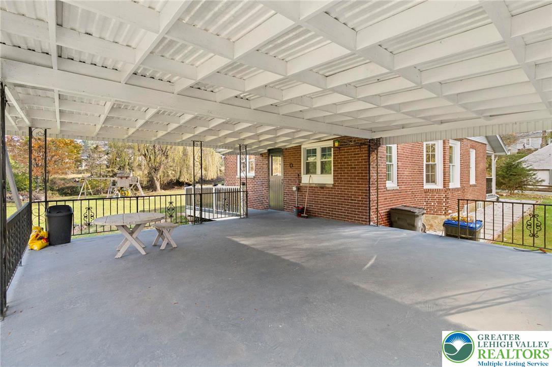 1439 Seidersville Road Bethlehem, PA 18015 - Photo 45 of 55