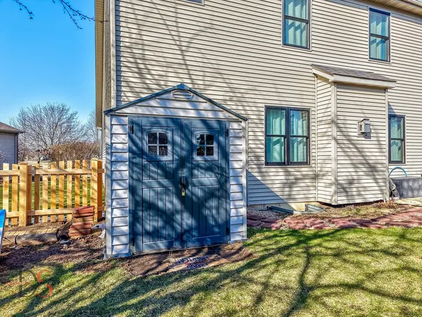 $650,000 | 597 Redhorse Lane, Yorkville, IL 60560