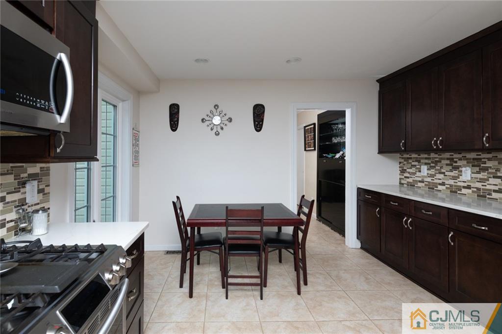 21 Prests Mill Road Old Bridge, NJ 08857 - Photo 12 of 24 Gallery Image 12