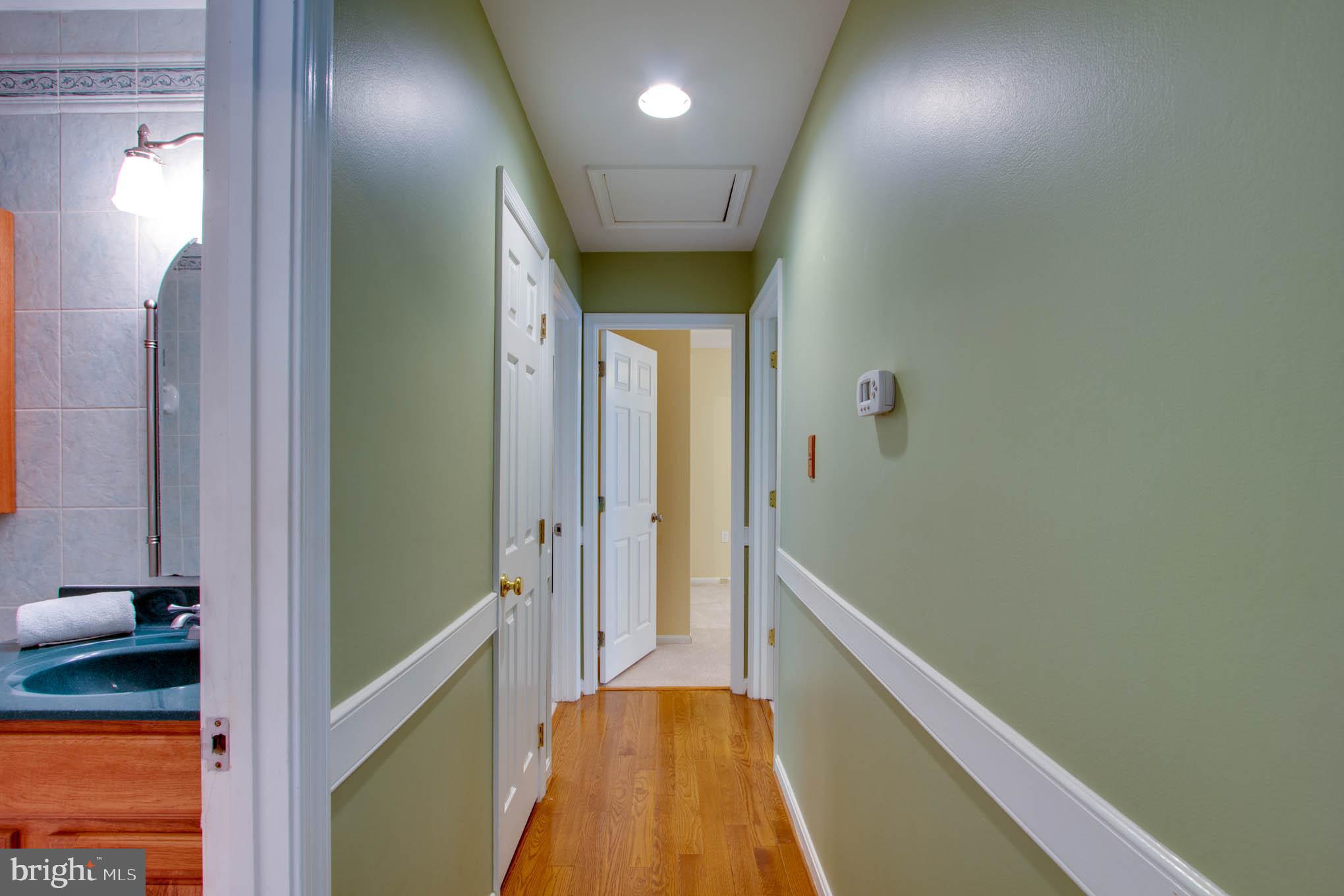 9048 Brook Ford Road Burke, VA 22015 - Photo 17 of 54 Gallery Image 17