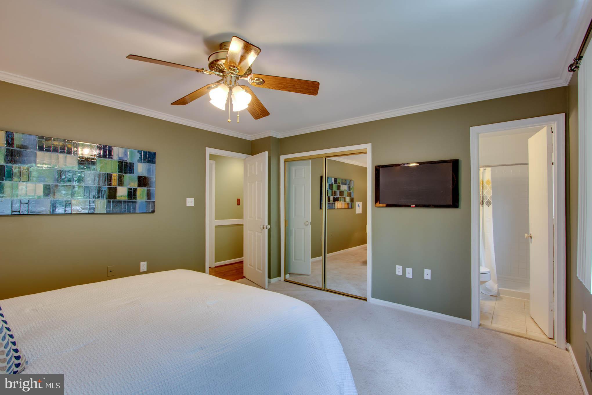 9048 Brook Ford Road Burke, VA 22015 - Photo 19 of 54 Gallery Image 19