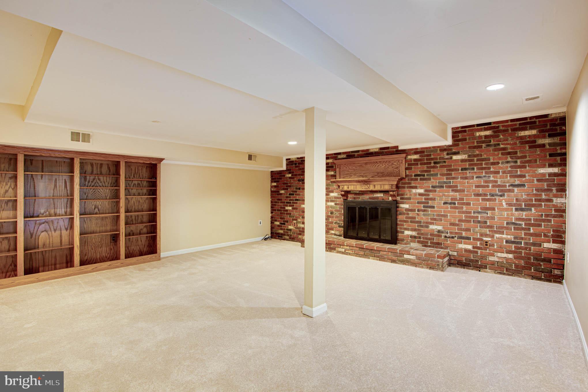9048 Brook Ford Road Burke, VA 22015 - Photo 43 of 54 Gallery Image 43