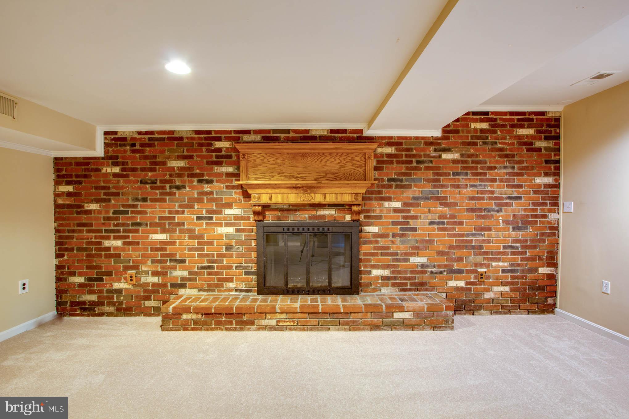 9048 Brook Ford Road Burke, VA 22015 - Photo 44 of 54 Gallery Image 44