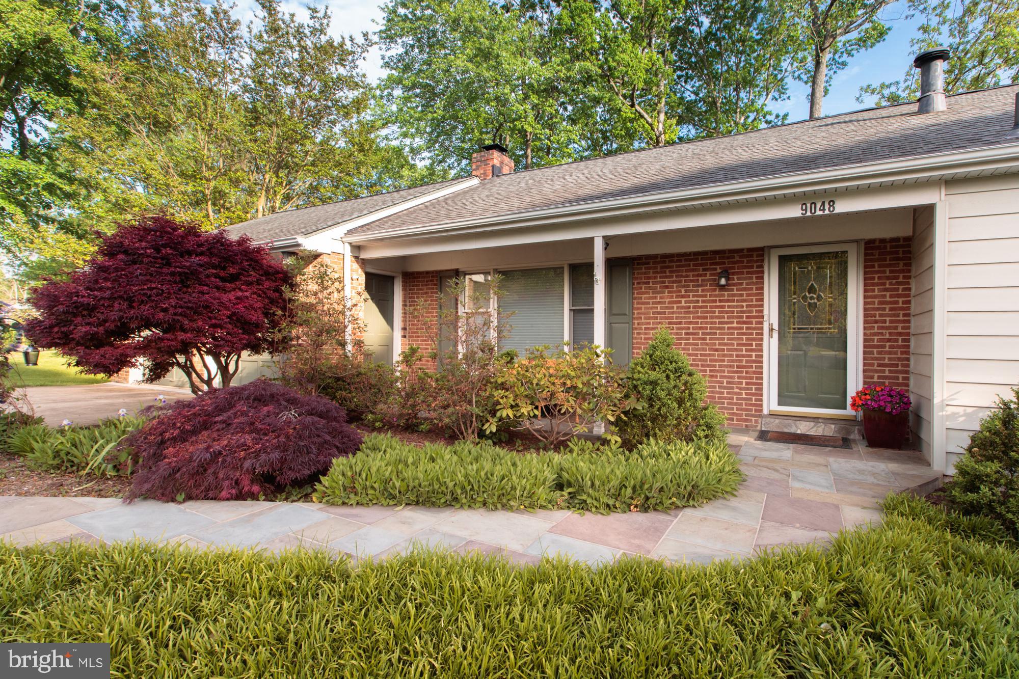 9048 Brook Ford Road Burke, VA 22015 - Photo 9 of 54 Gallery Image 9