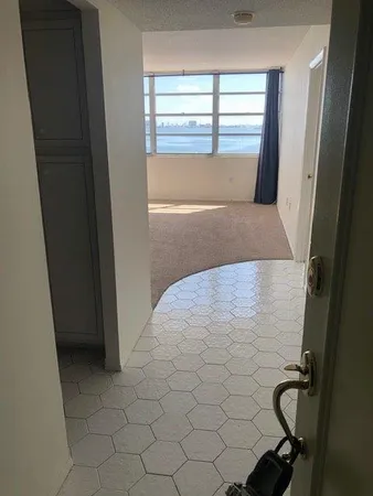 $2,500 | 11930 North Bayshore Drive, Unit 706, North Miami, FL 33181
