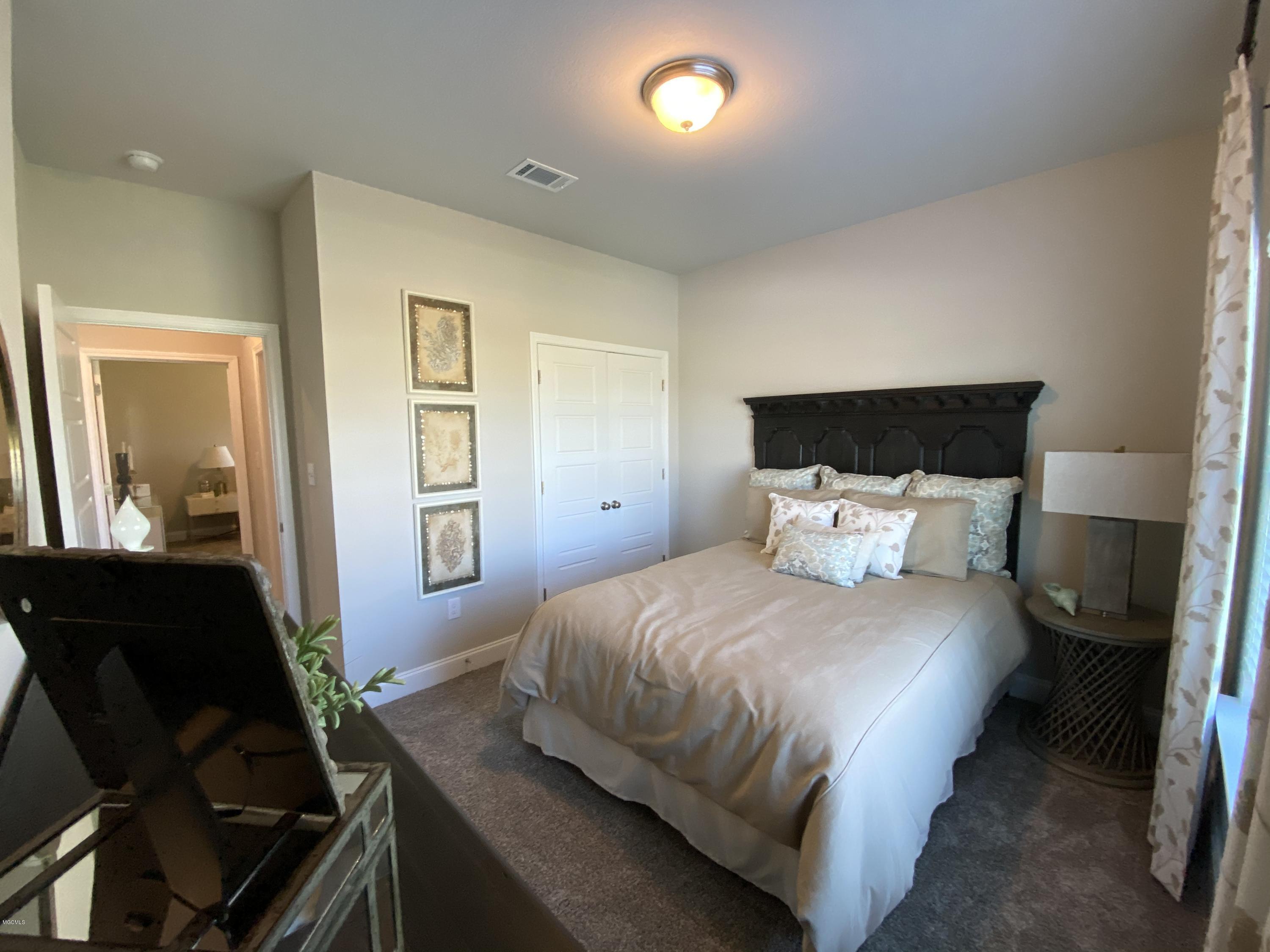 11233 Shorecrest Road Biloxi, MS 39532 - Photo 15 of 27 Destin Bedroom 2