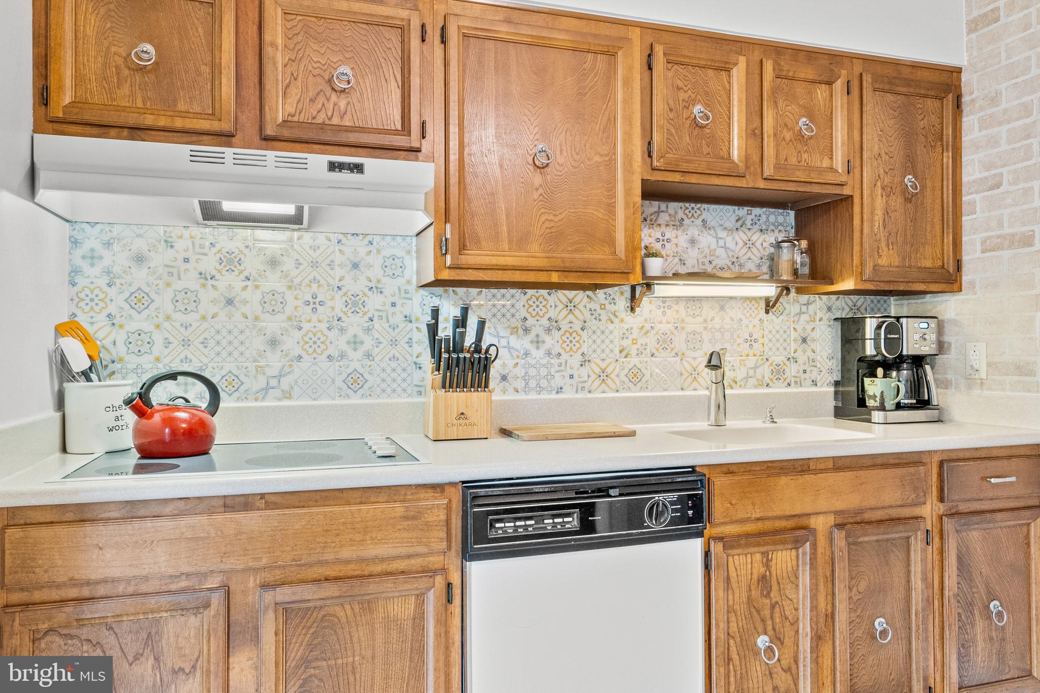 3760 Ridgewood Lane Brookhaven, PA 19015 - Photo 14 of 50 Gallery Image 14