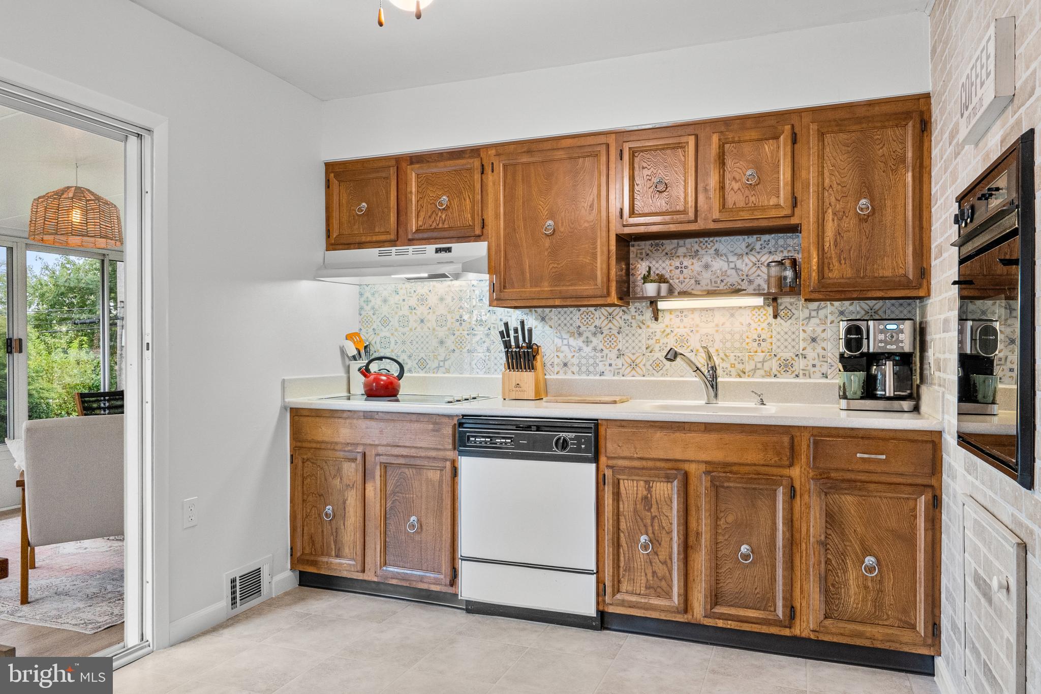 3760 Ridgewood Lane Brookhaven, PA 19015 - Photo 15 of 50 Gallery Image 15