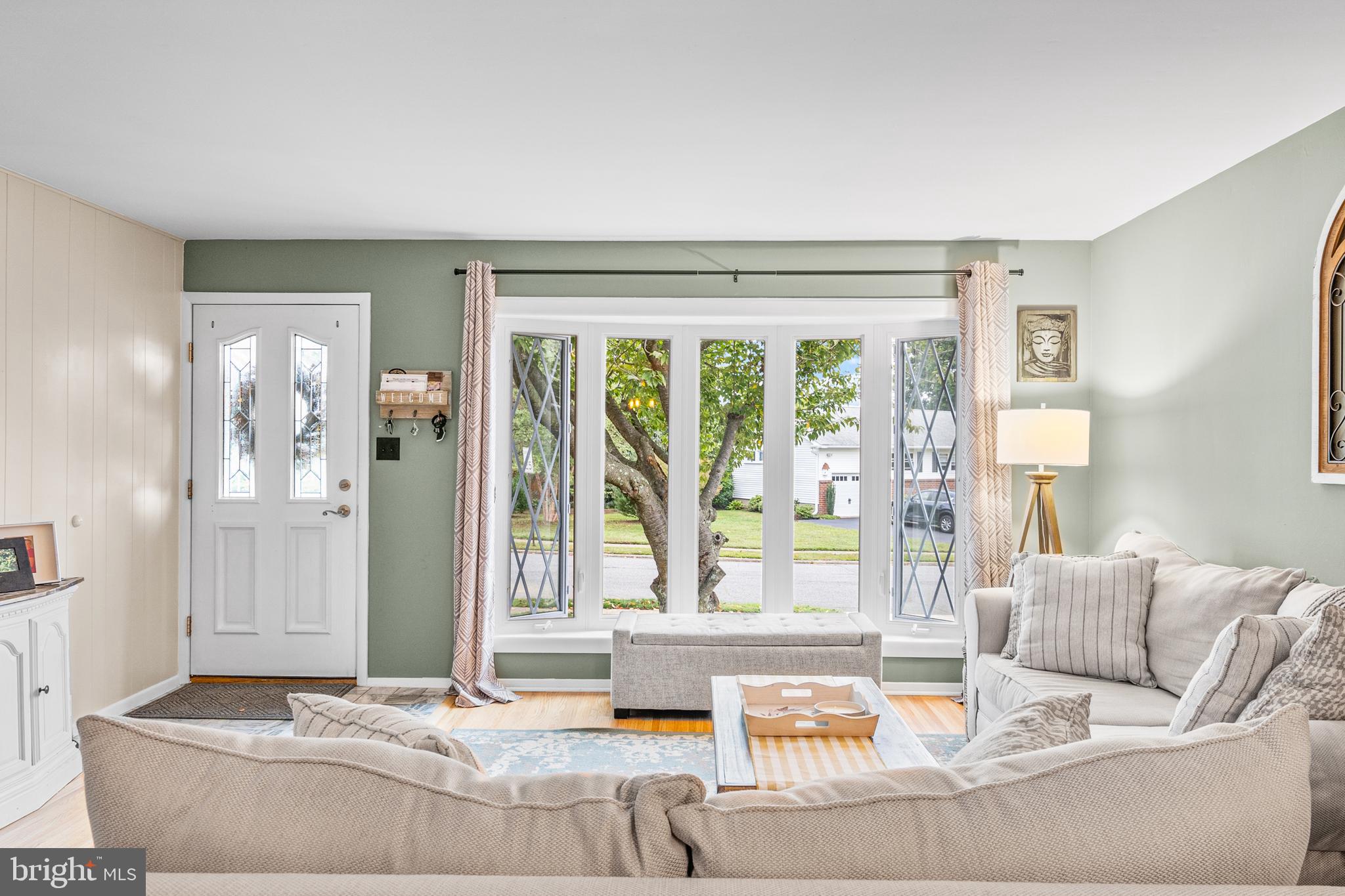 3760 Ridgewood Lane Brookhaven, PA 19015 - Photo 6 of 50 Gallery Image 6