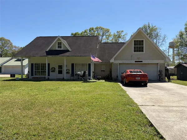 $179,000 | 611 West Trout Street, Kirbyville, TX 75956