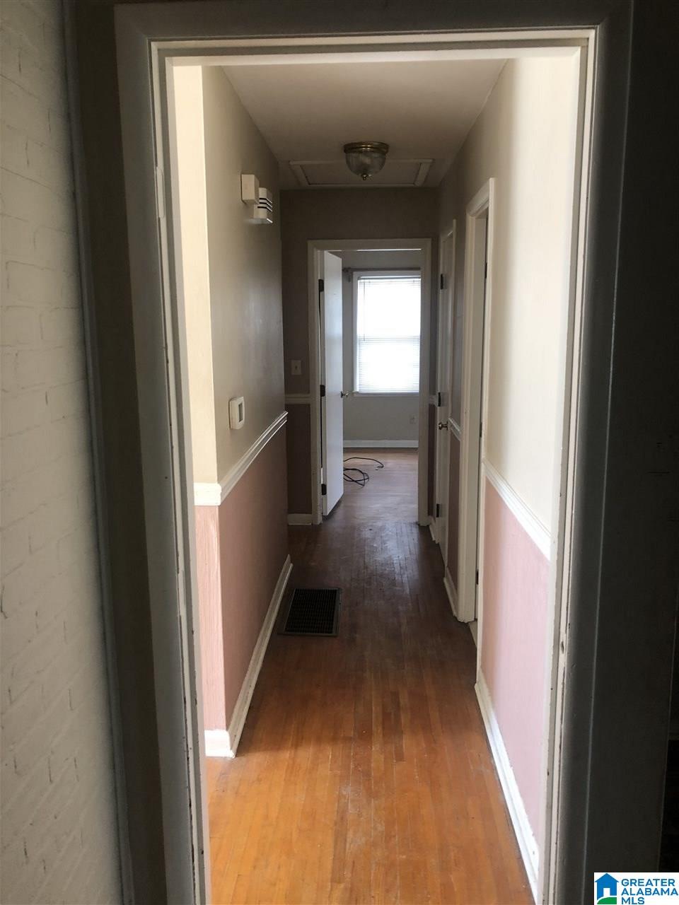 1028 Hagwood Road Birmingham, AL 35235 - Photo 5 of 11