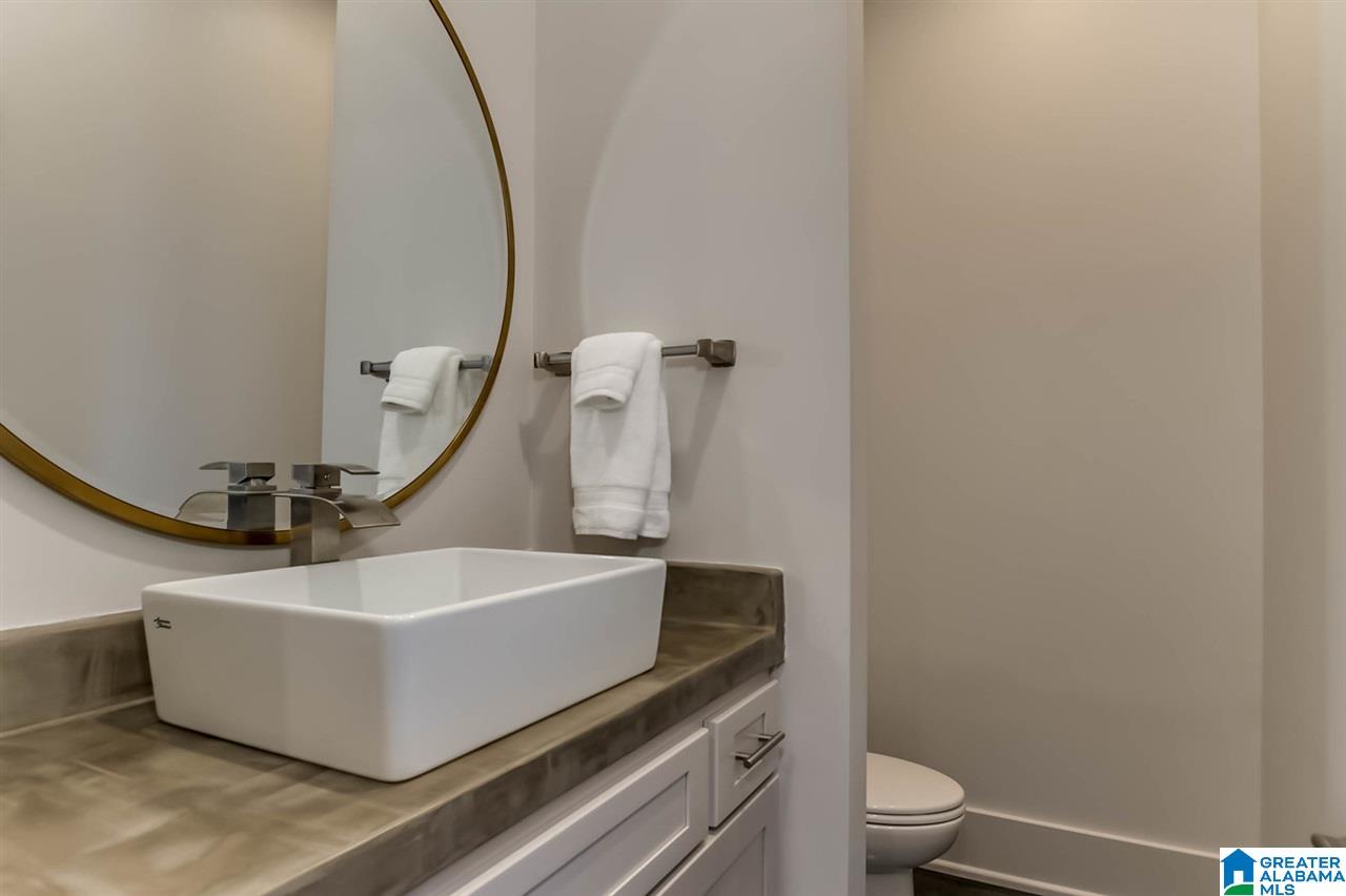 538 Shades Crest Road Birmingham, AL 35226 - Photo 35 of 46