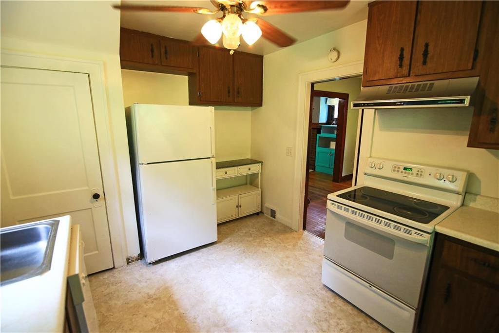 2035 Monroeville Road Monroeville, PA 15146 - Photo 3 of 23 Kitchen
