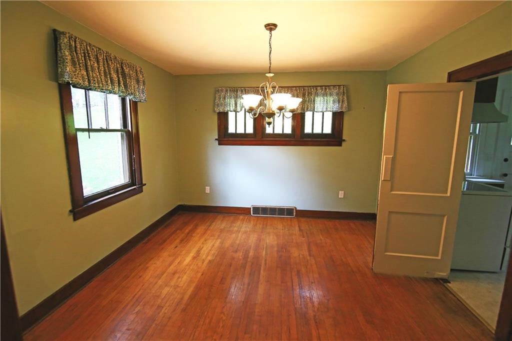 2035 Monroeville Road Monroeville, PA 15146 - Photo 4 of 23 Dining Room
