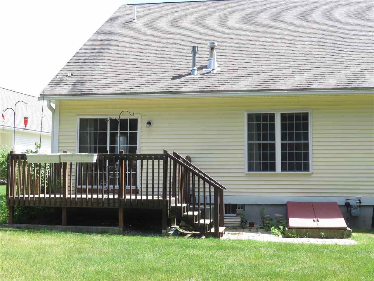 10 Old Stage Road, Unit 7 Litchfield, NH 03052 - Photo 26 of 30