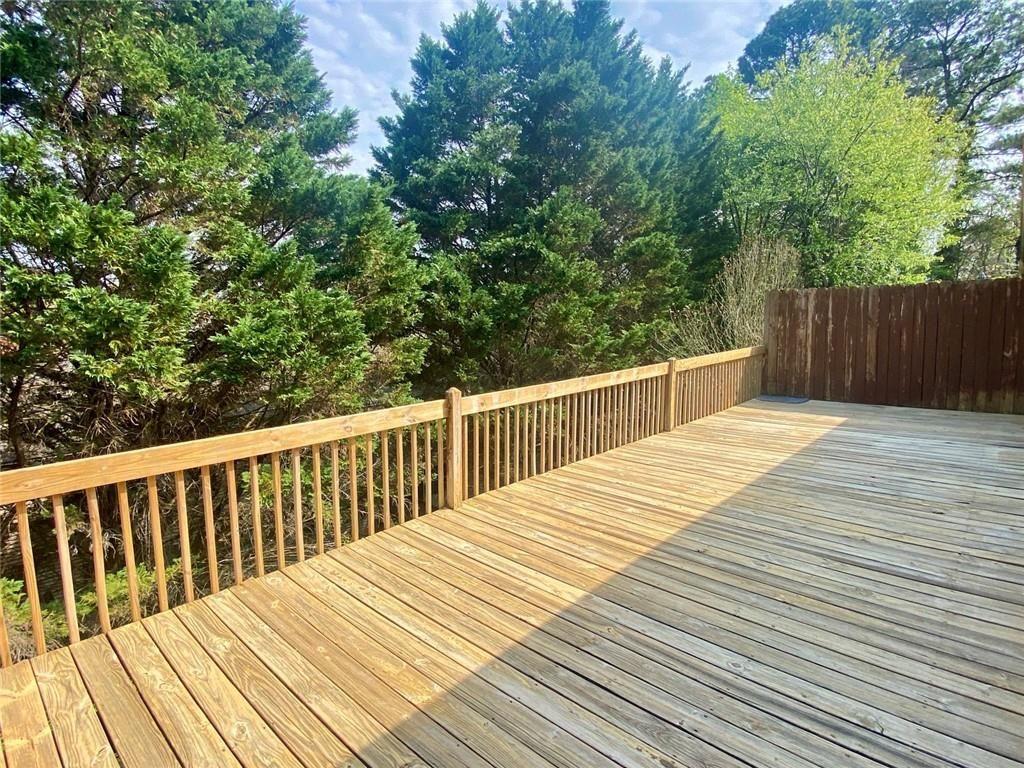 1698 Pin Oak Drive, Unit 129 Dalton, GA 30721 - Photo 32 of 37