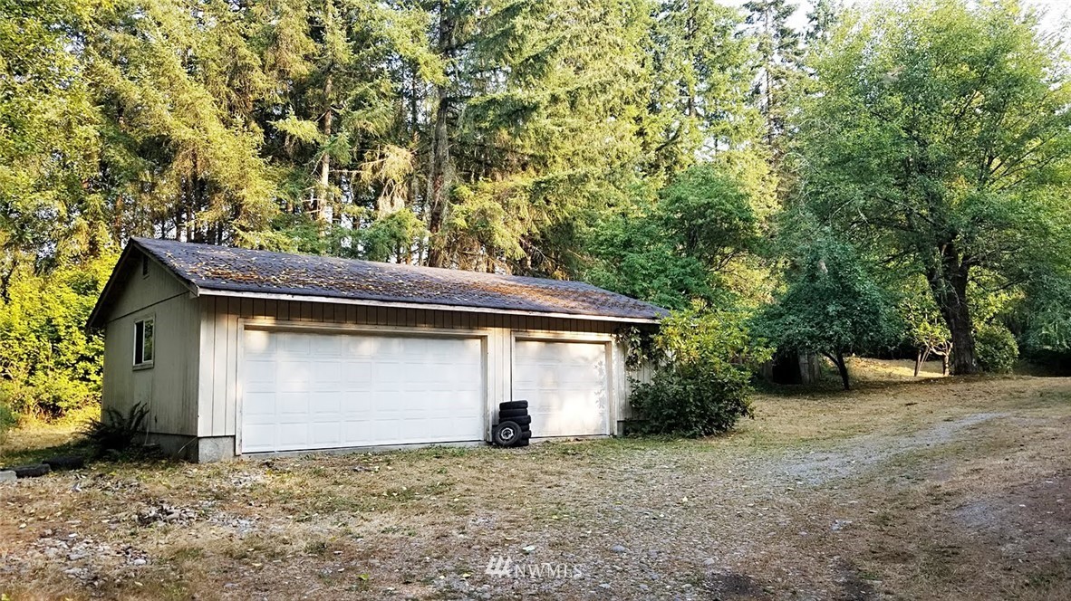 13716 Marcon Lane Southwest Rochester, WA 98579 - Photo 14 of 25