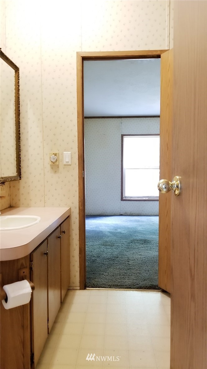 13716 Marcon Lane Southwest Rochester, WA 98579 - Photo 10 of 25
