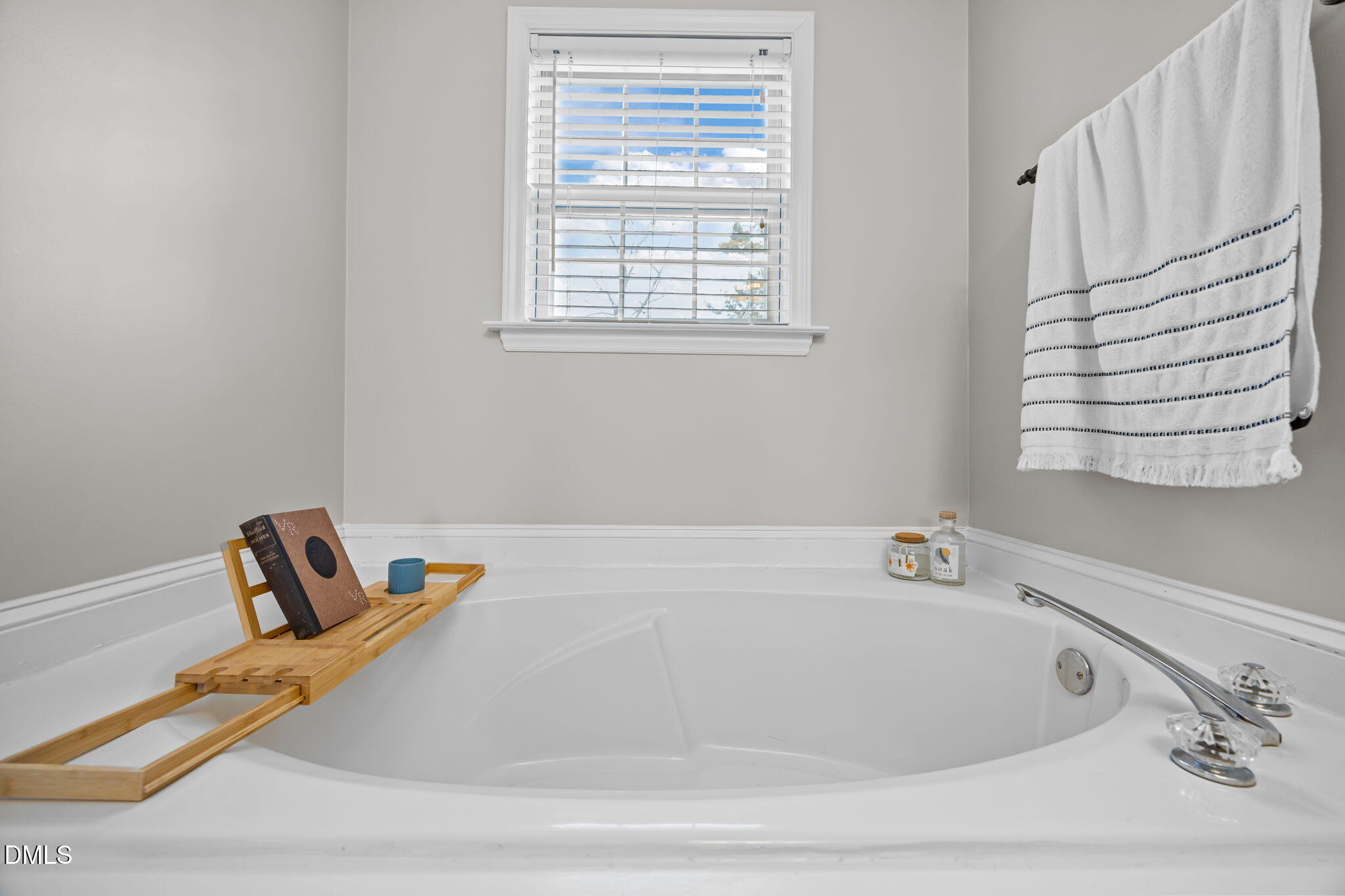 9212 Sayornis Court Raleigh, NC 27615 - Photo 22 of 41 45-web-or-mls-IMG_7177