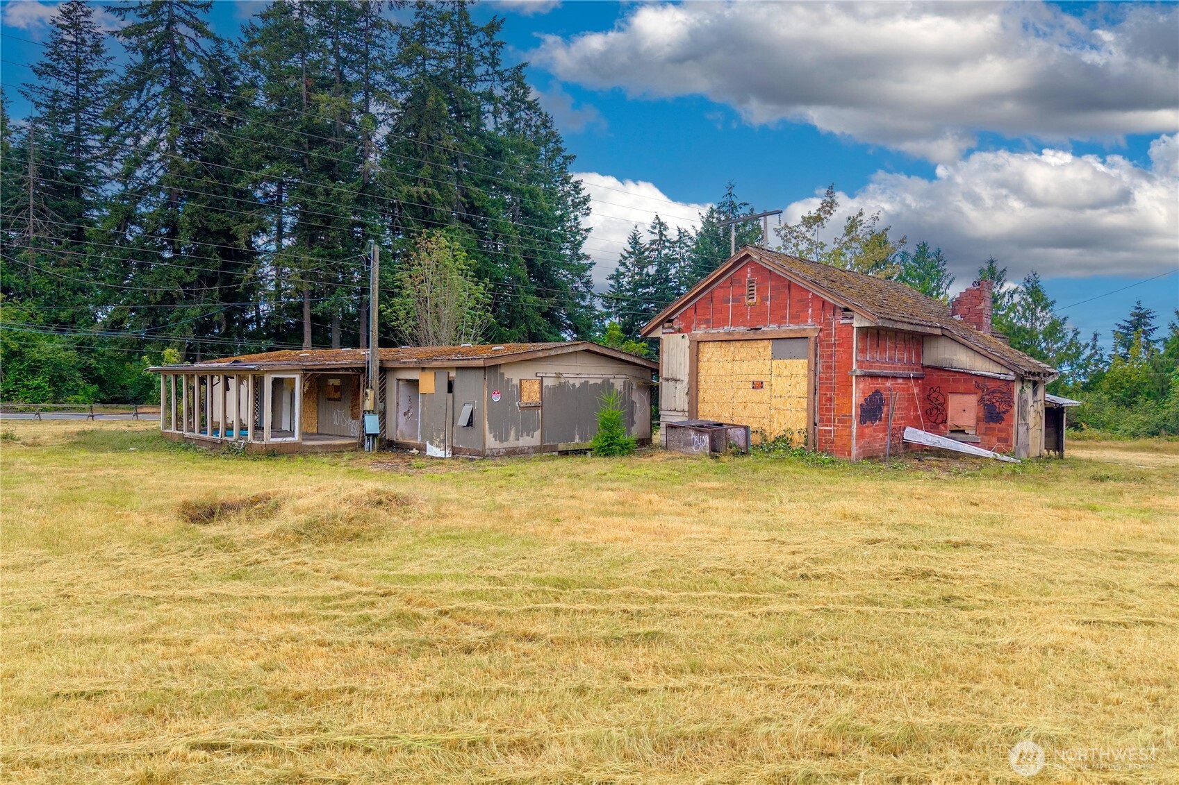 18707 Rhodes Lake Road East Bonney Lake, WA 98391 - Photo 9 of 19 Gallery Image 9