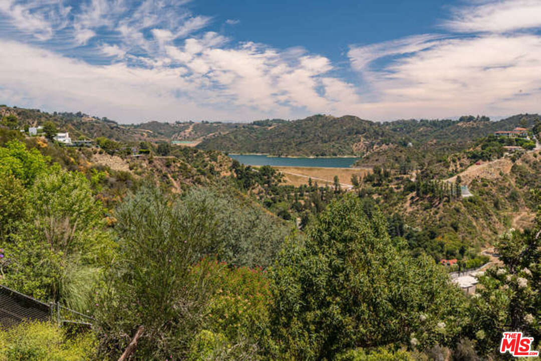 1374 Stradella Road Los Angeles, CA 90077 - Photo 3 of 47 a view of lake