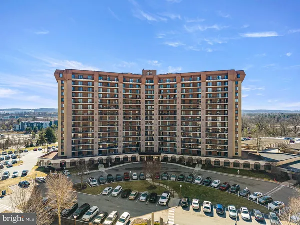 $2,800 | 11208 Valley Forge Circle, Unit 1208, King of Prussia, PA 19406
