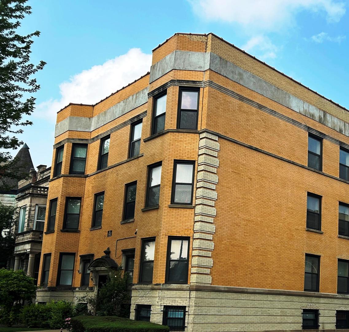 a front view of a building