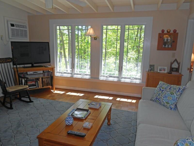 16 Raccoon Ridge Cape Neddick, ME 03902 - Photo 23 of 32 LIVING ROOM WITH NEW WINDOWS