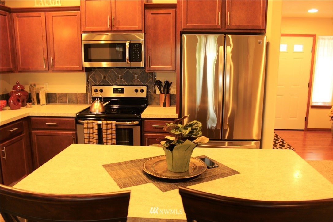 6344 199th Way Southwest Rochester, WA 98579 - Photo 5 of 25