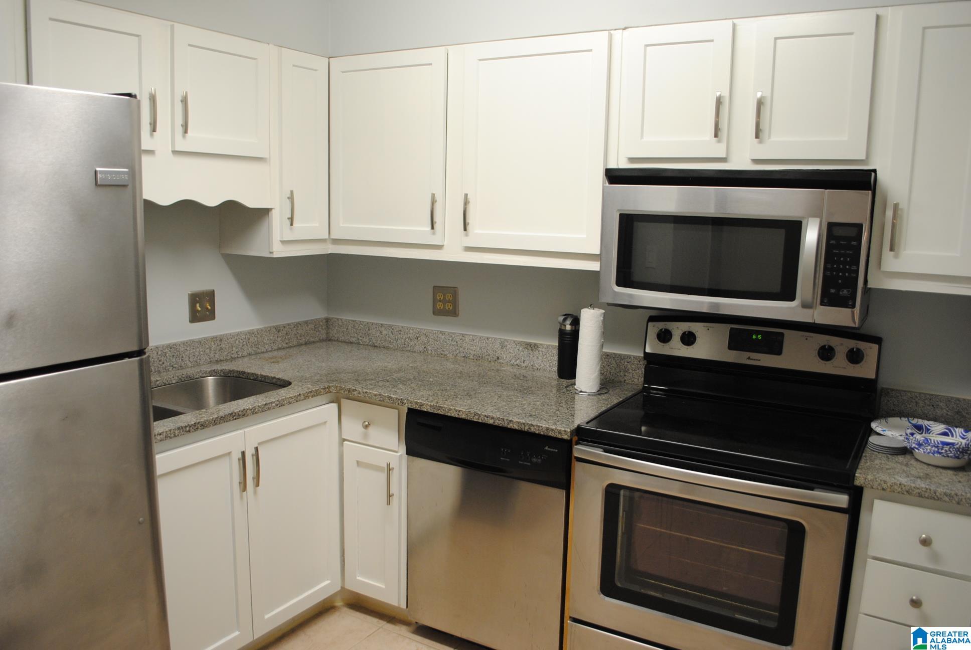 2829 Georgetown Drive, Unit F Hoover, AL 35216 - Photo 7 of 14