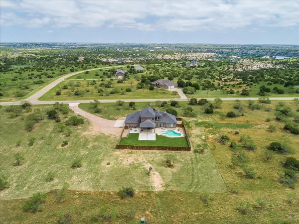 $655,000 | 1000 Canyon Parkway, Canyon, TX 79015