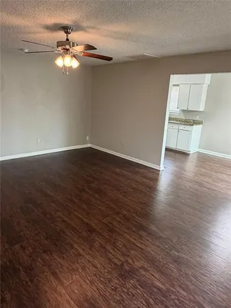 $2,195 | 107 Hidalgo Lane, Arlington, TX 76014