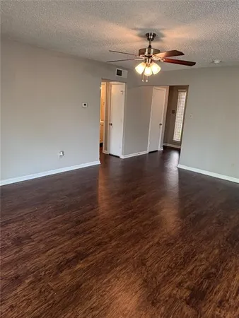 $2,195 | 107 Hidalgo Lane, Arlington, TX 76014