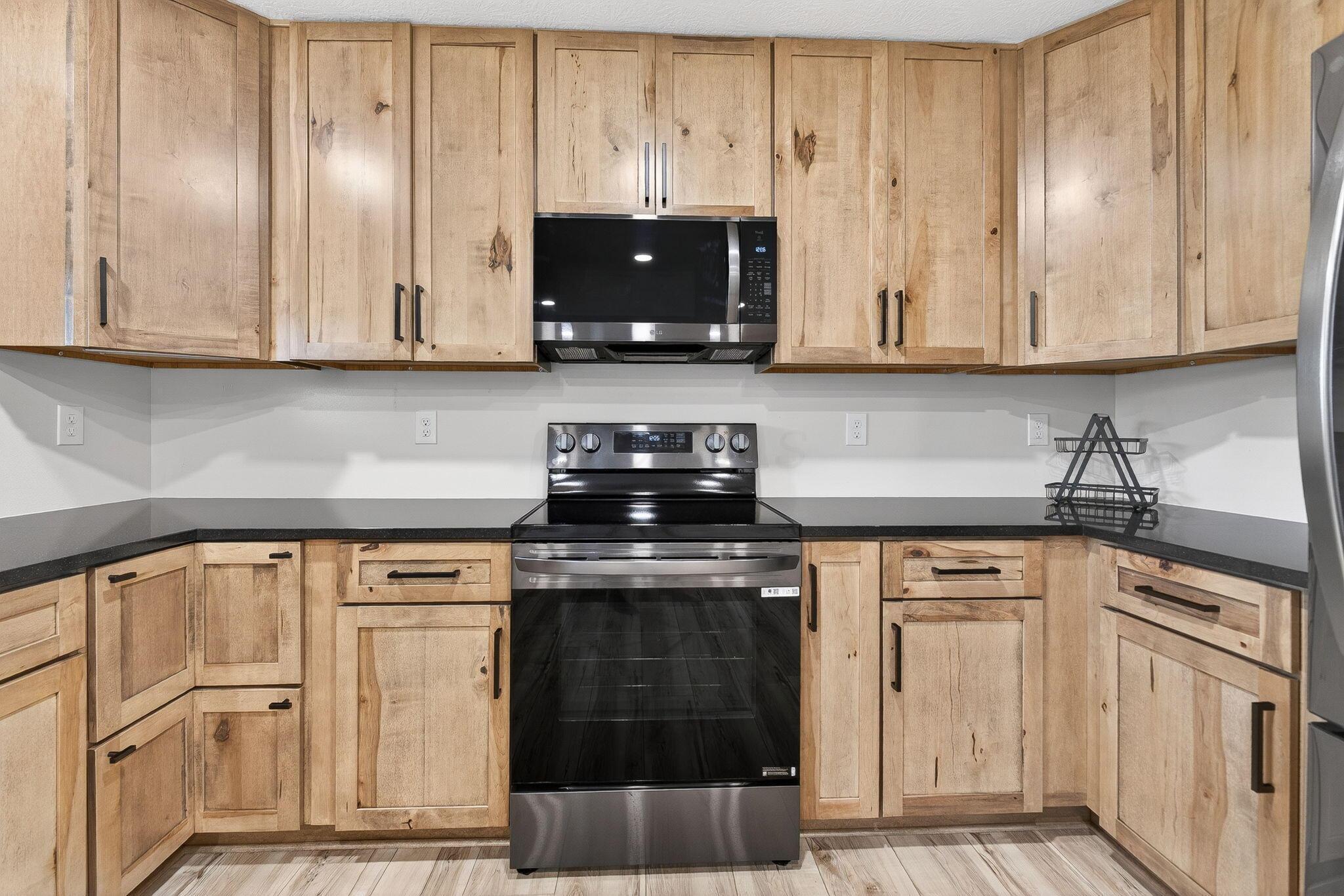 25461 Shoemaker Road Circleville, OH 43113 - Photo 24 of 61 25461 Shoemaker (Interior)-10