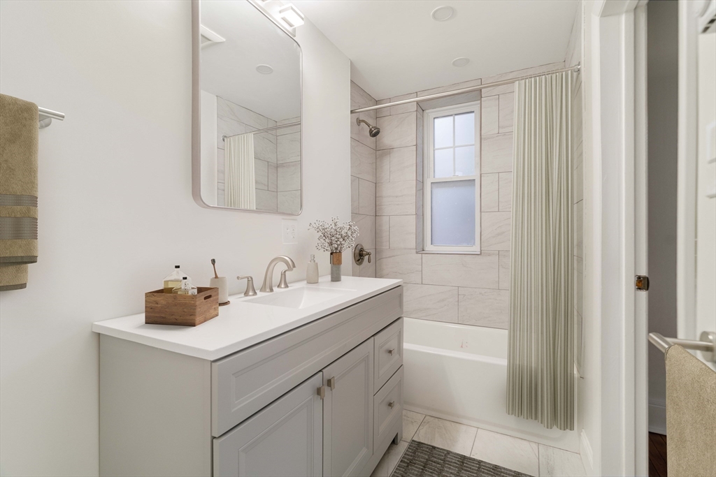 321 Tappan Street, Unit 1A Brookline, MA 02445 - Photo 15 of 19