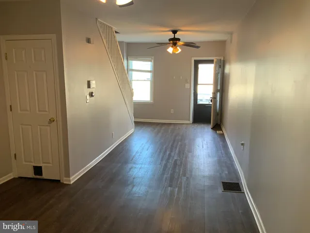 $1,850 | 228 Orange Street, Gloucester City, NJ 08030