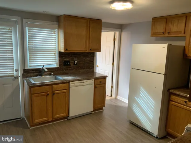 $1,850 | 228 Orange Street, Gloucester City, NJ 08030