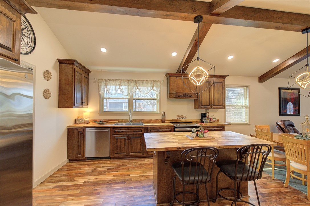 202 East Jones Avenue Pickens, SC 29671 - Photo 16 of 33