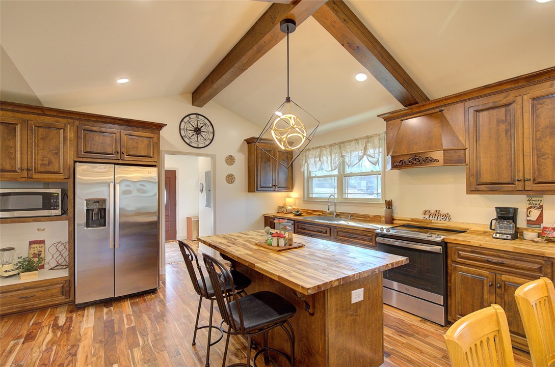 202 East Jones Avenue Pickens, SC 29671 - Photo 18 of 33