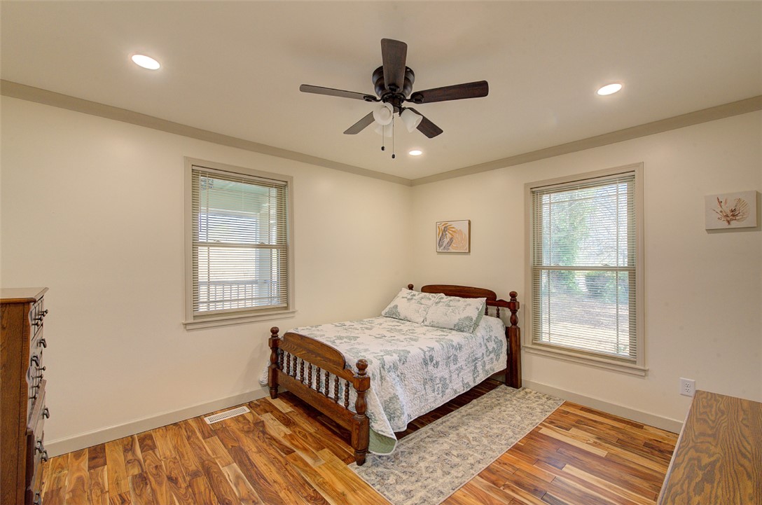 202 East Jones Avenue Pickens, SC 29671 - Photo 25 of 33