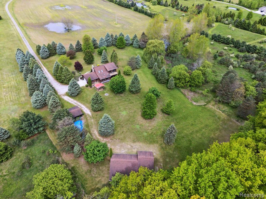 5114 North Oak Road Davison, MI 48423 - Photo 53 of 57