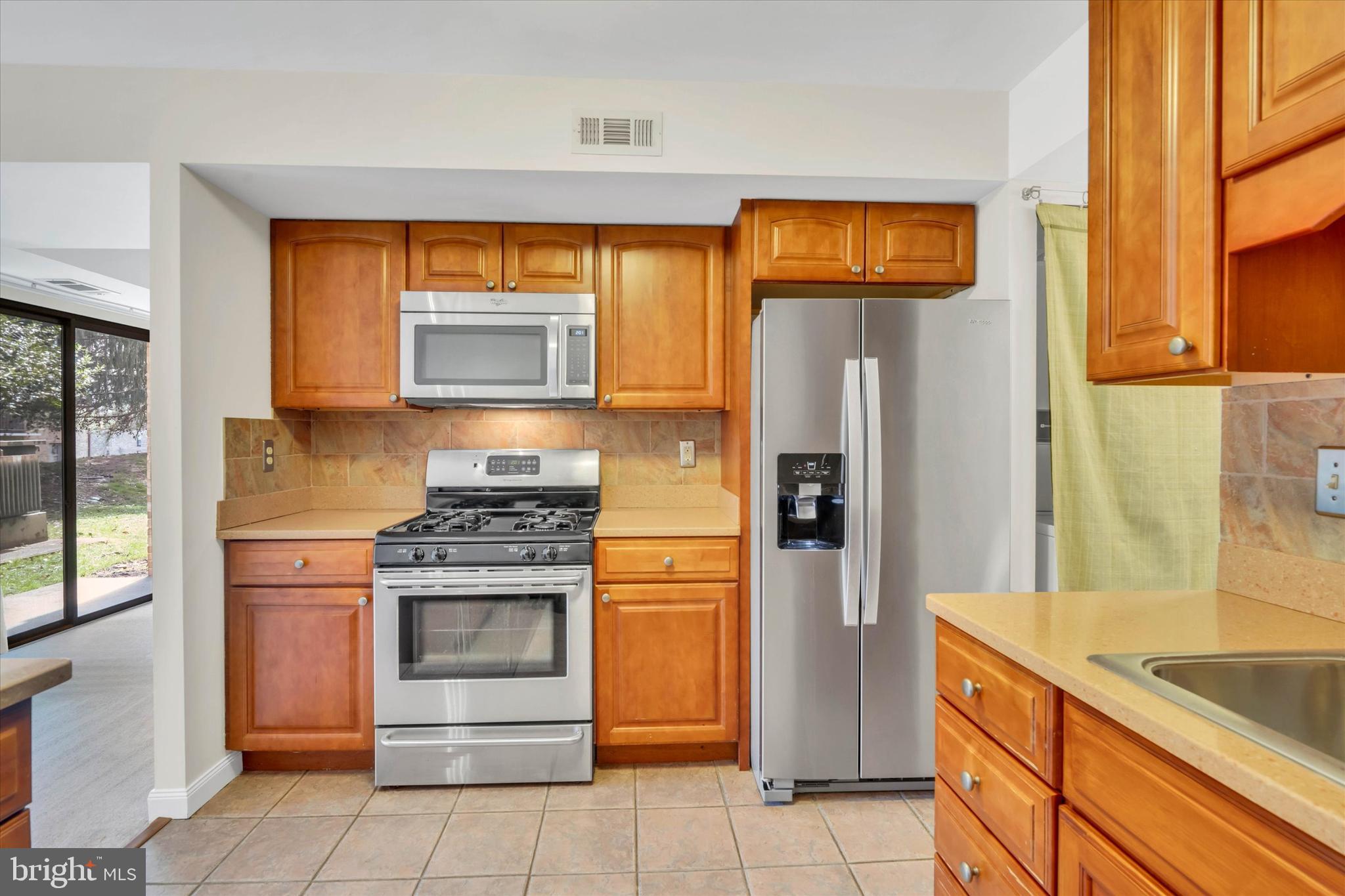 2044 Royal Fern Court, Unit 1A Reston, VA 20191 - Photo 20 of 35