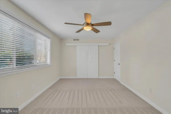 $290,000 | 2044 Royal Fern Court, Unit 1A, Reston, VA 20191