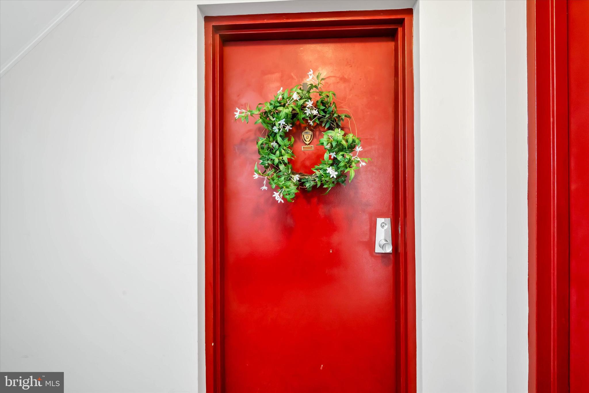 2044 Royal Fern Court, Unit 1A Reston, VA 20191 - Photo 4 of 35