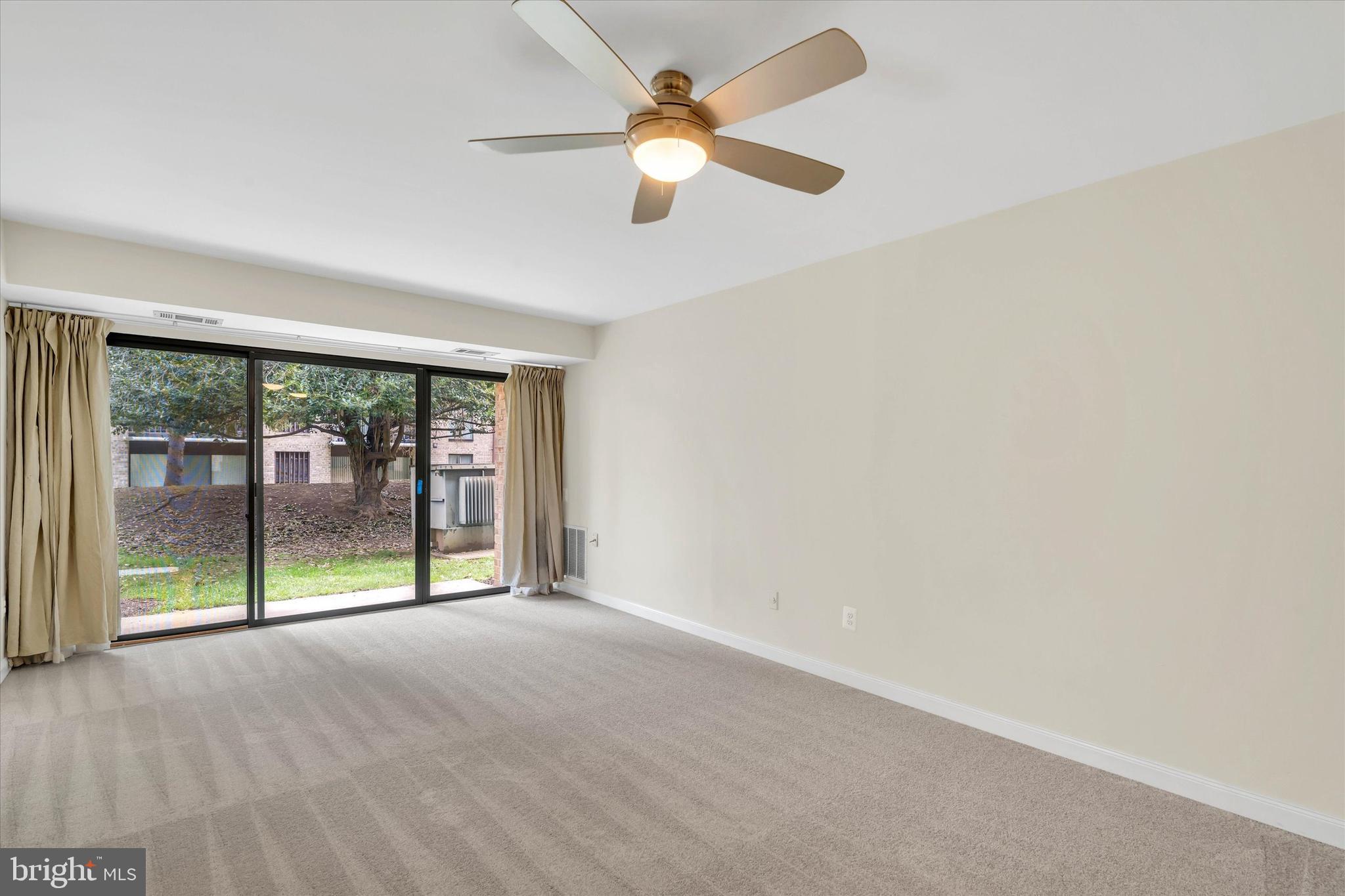 2044 Royal Fern Court, Unit 1A Reston, VA 20191 - Photo 7 of 35