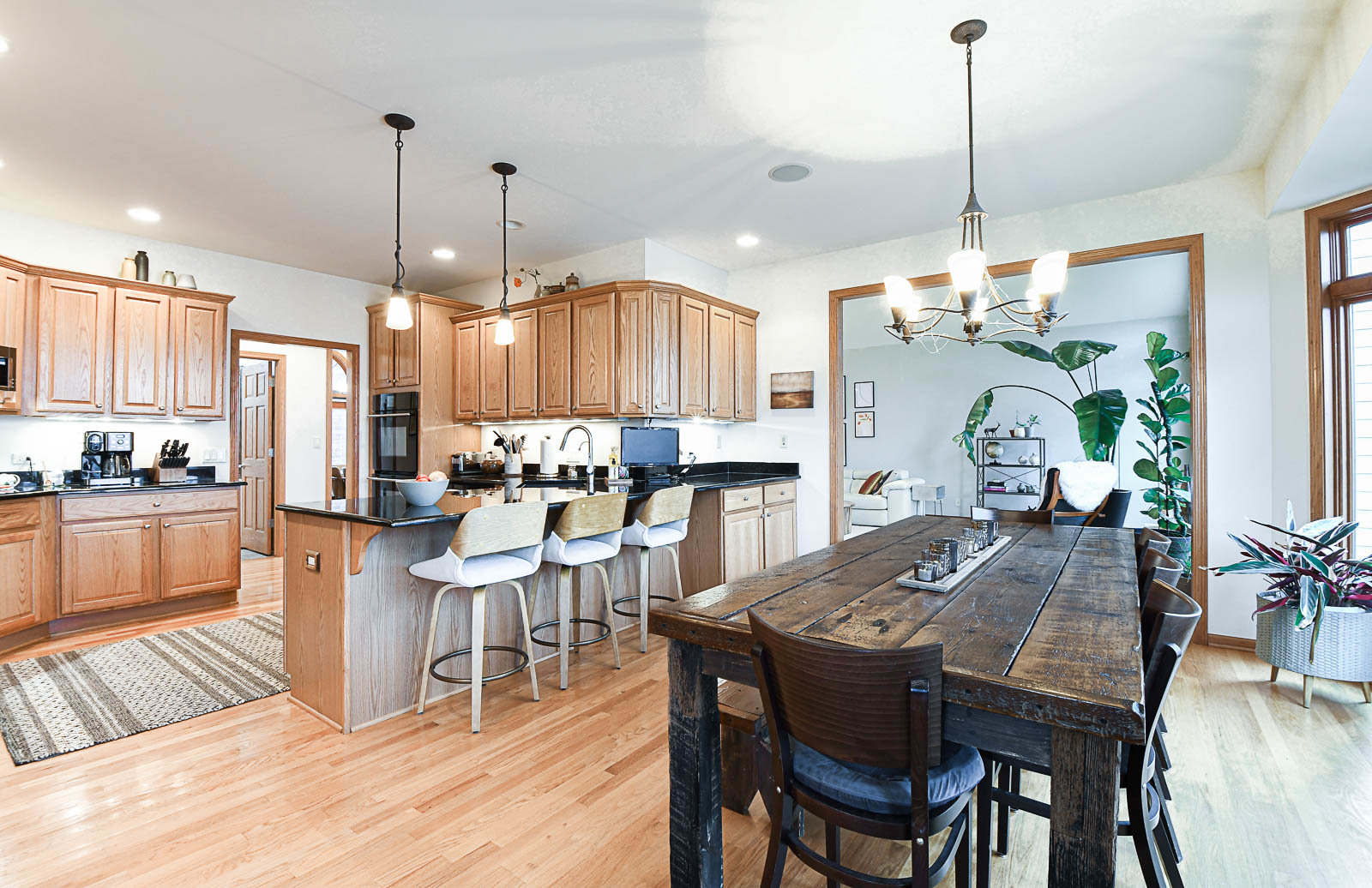 3418 Forest Ridge Drive Spring Grove, IL 60071 - Photo 7 of 24 Gallery Image 7