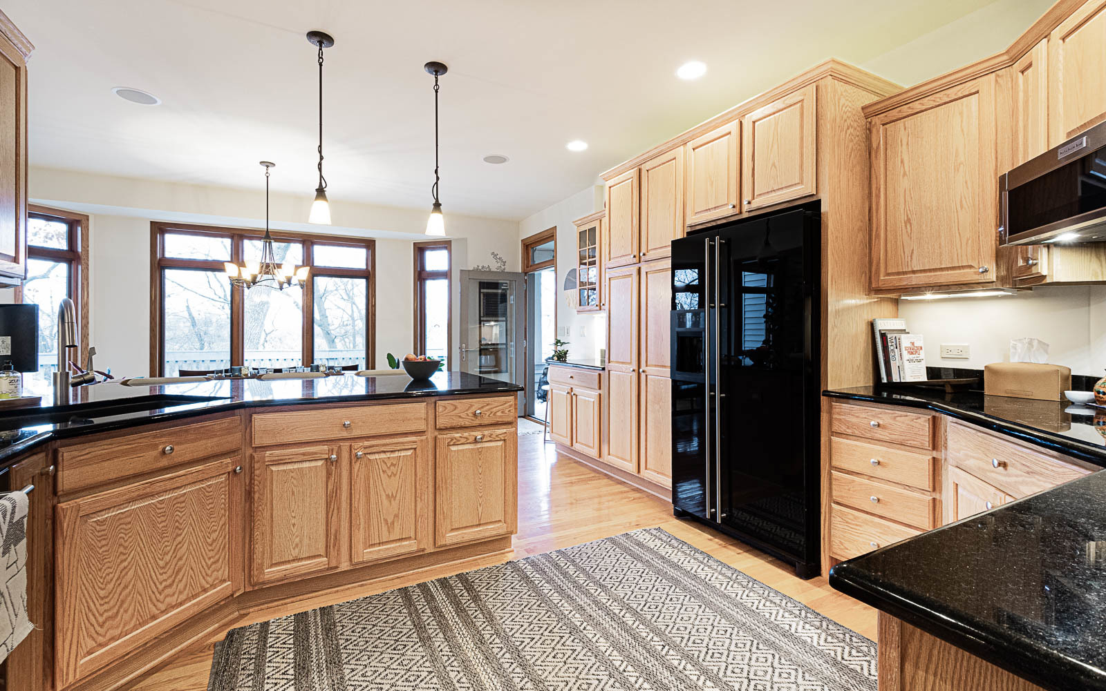 3418 Forest Ridge Drive Spring Grove, IL 60071 - Photo 8 of 24 Gallery Image 8